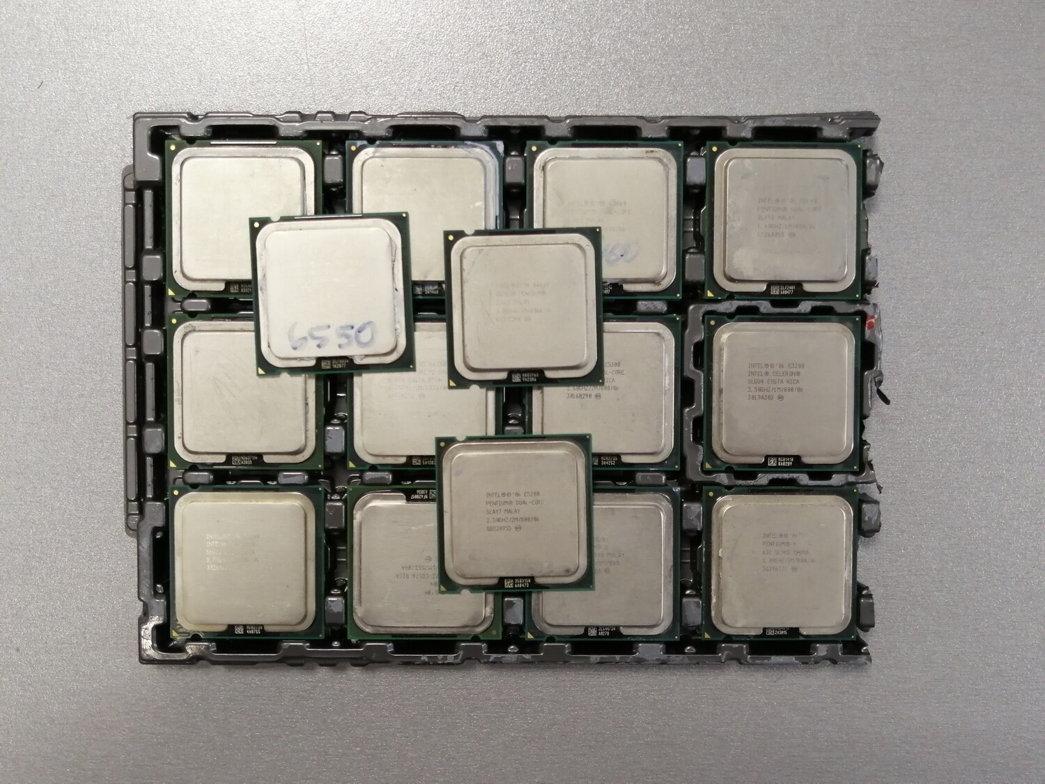 Процессор Intel Core 2 Duo Wolfdale LGA775 Процессор Intel Core 2 Duo Wolfdale LGA775