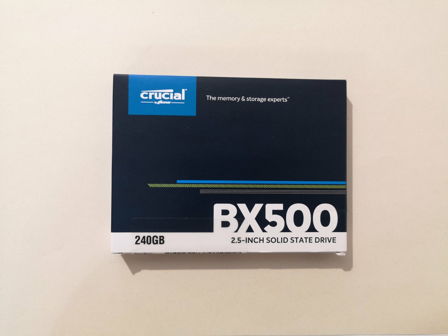 SSD накопитель Crucial BX500 240 Гб